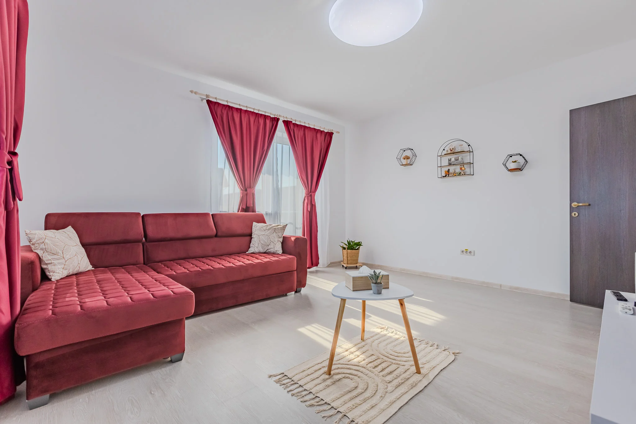 Apartamente de inchiriat Sanpetru